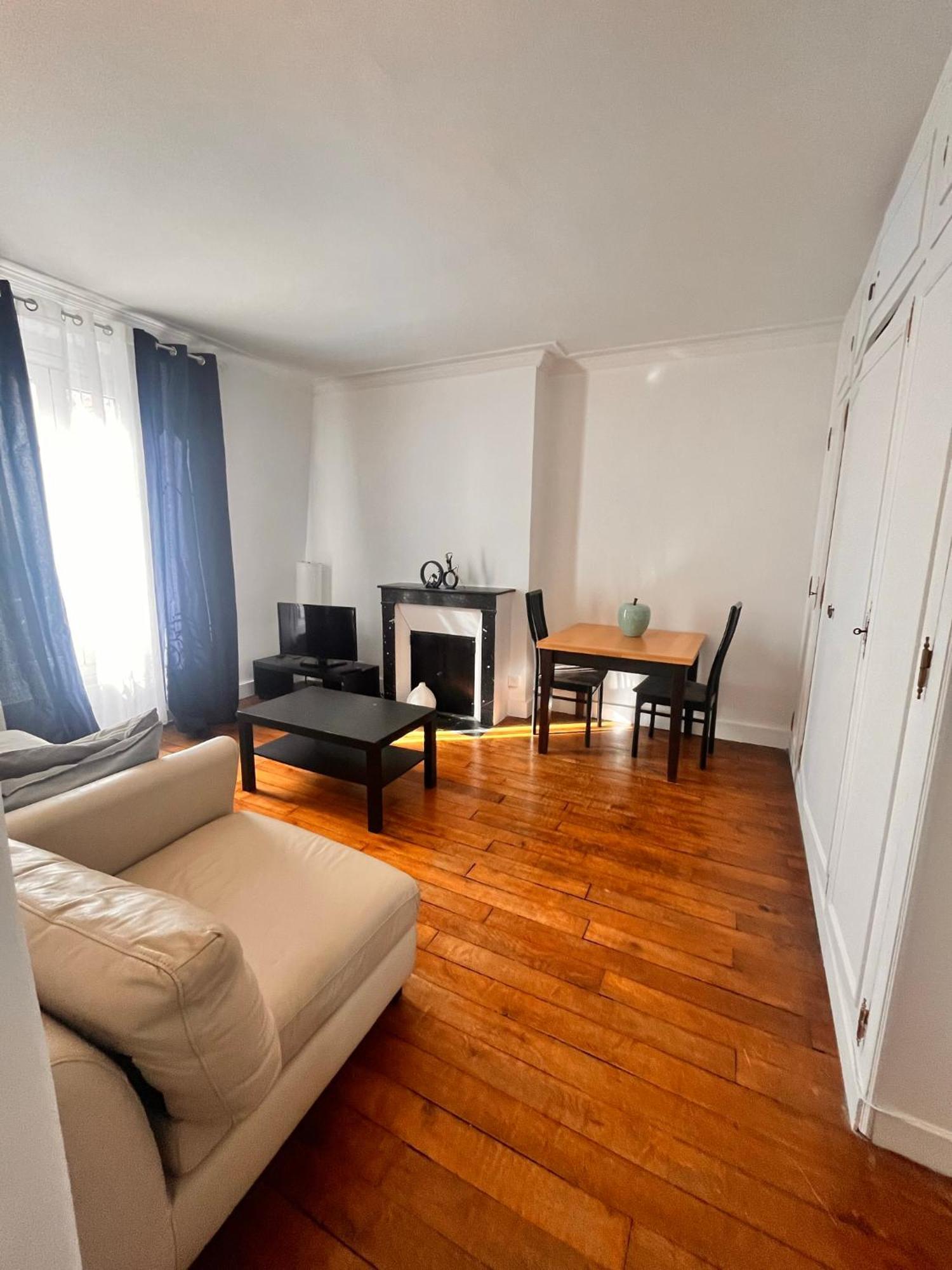Reve D'Ete A Paris Apartamento Exterior foto